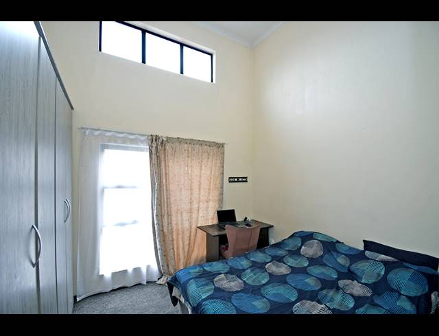 2 BEDROOM TOWNHOUSE FOR SALE IN NORTH RIDING